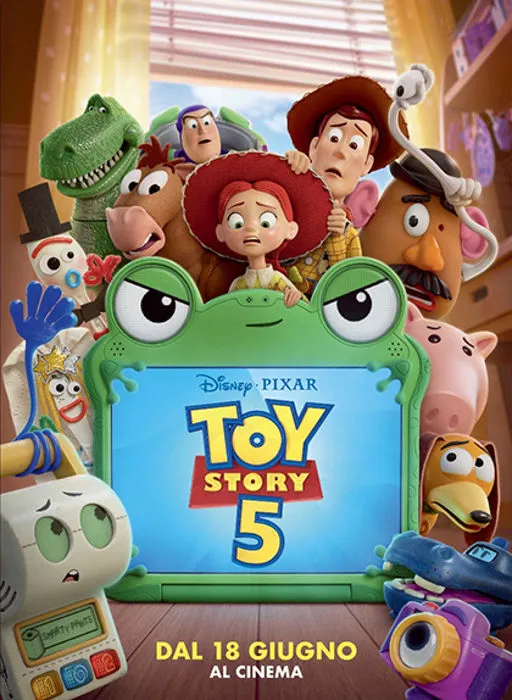 L'immagine mostra la locandina ufficiale italiana del film d'animazione Disney Pixar "Toy Story 5".