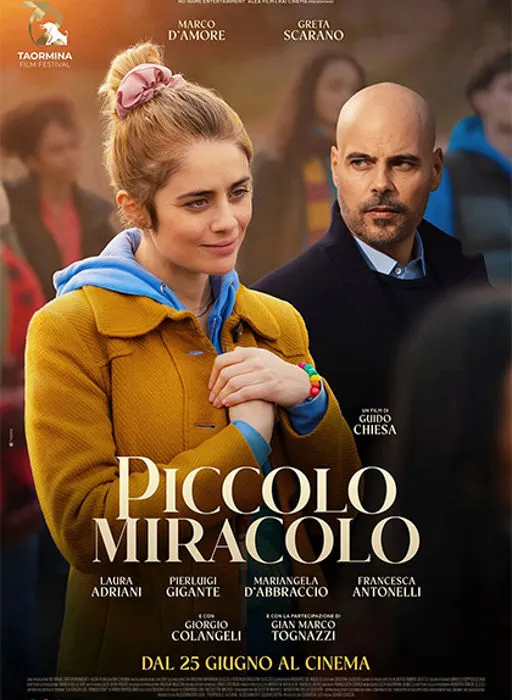  locandina ufficiale del film italiano intitolato "Piccolo Miracolo", diretto dal regista Guido Chiesa.