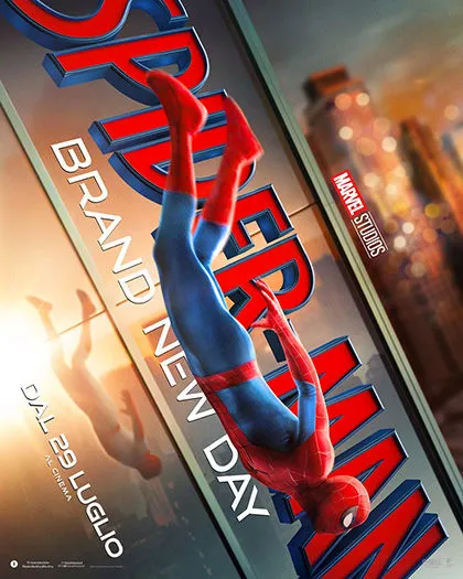  locandina promozionale italiana del film Marvel Spider-Man: Brand New Day, incentrata su una dinamica inquadratura vert